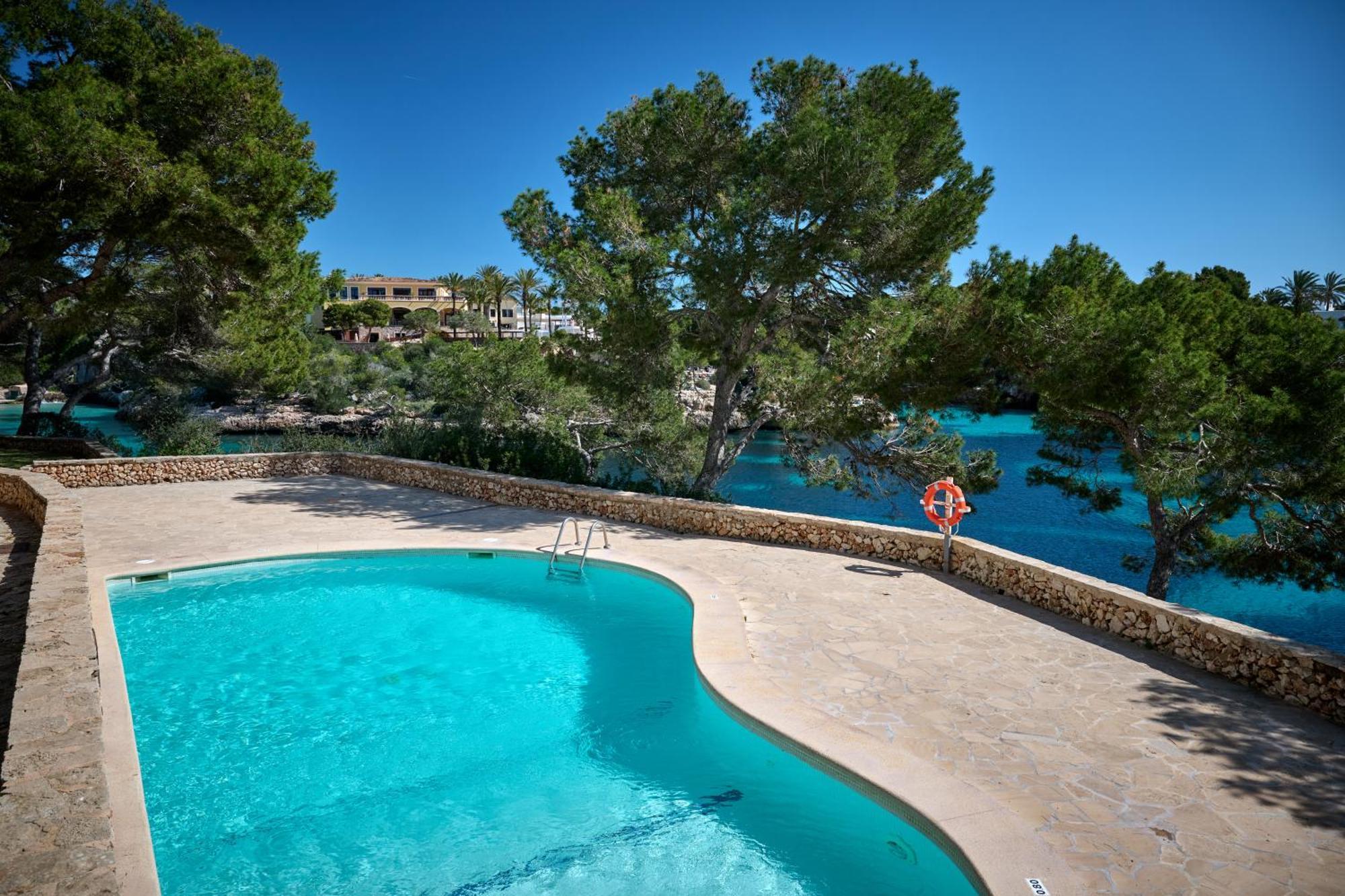 Waterfront Apartment 'Maria'. Pool. Wifi Santanyí Eksteriør billede